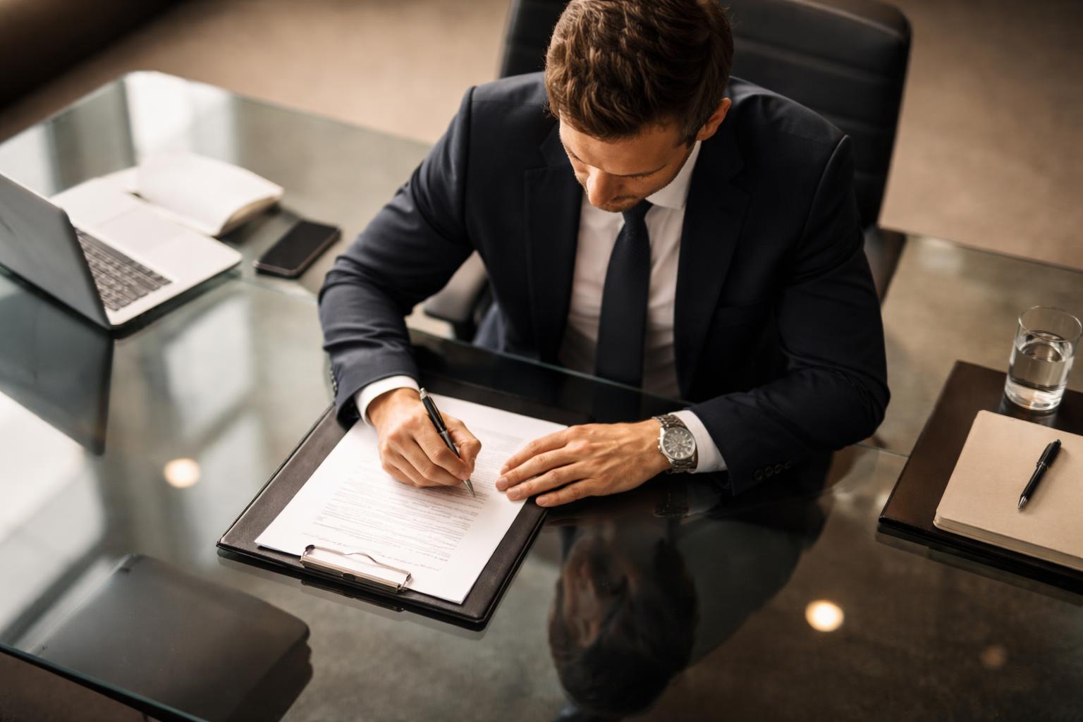 Attorney-Client Privilege Extension and Court Protection Benefits - visual illustration